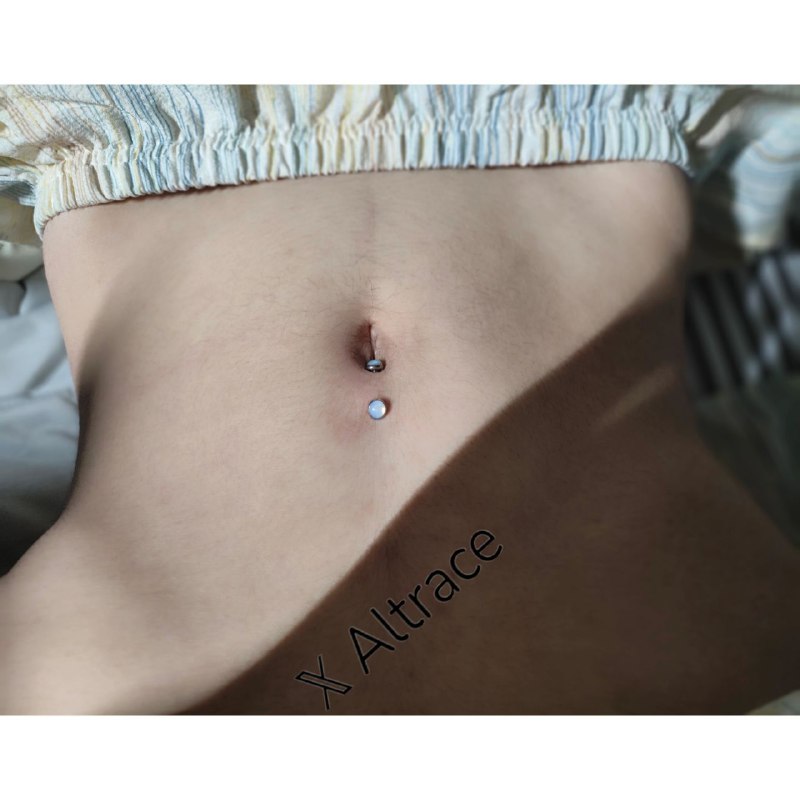 命运是我肋骨，你长在痛处#脐钉