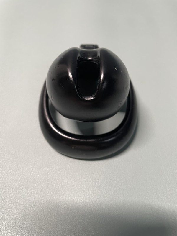 新锁！#贞操锁 请忽略altrace的小毛茬，因为最近在做激光脱毛，所以不可以自己刮毛新锁！#贞操锁 请忽略altrace的小毛茬，因为最近在做激光脱毛，所以不可以自己刮毛